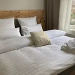 Schlossblick Iii - Zeit Zum Traeumen In Exklusiver 