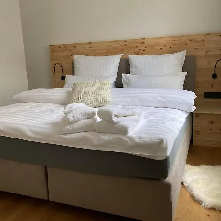 Apartment Schlossblick Iii - Zeit Zum Träumen In Exklusiver Zirbennest, Parkplatz, Smart-tv, Wlan Wernigerode