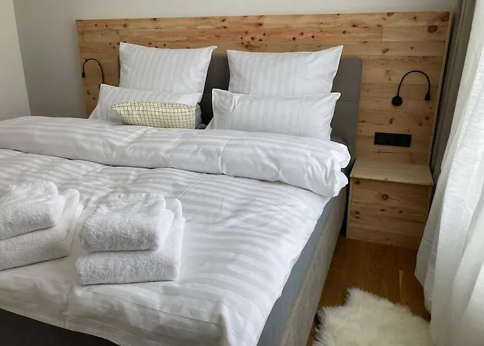 Schlossblick Iii - Zeit Zum Traeumen In Exklusiver 